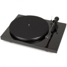 Debut Carbon Phono USB Audiophile 2-speed Turntable (Piano Black)